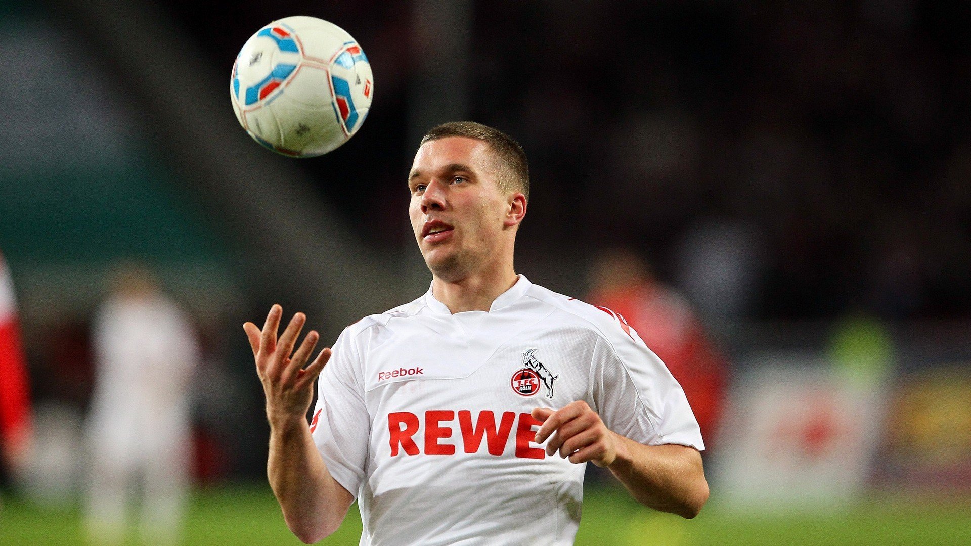 浓眉轰下生涯之夜,开拓者内外开花击溃山西